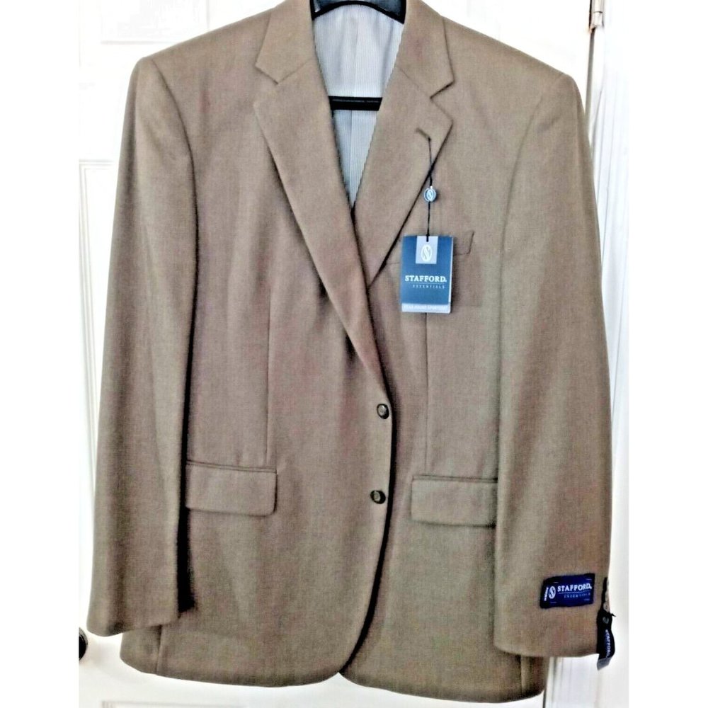 New Men's Brown Stafford Essentials Year Round Sportcoat Blazer Size 46L NWT